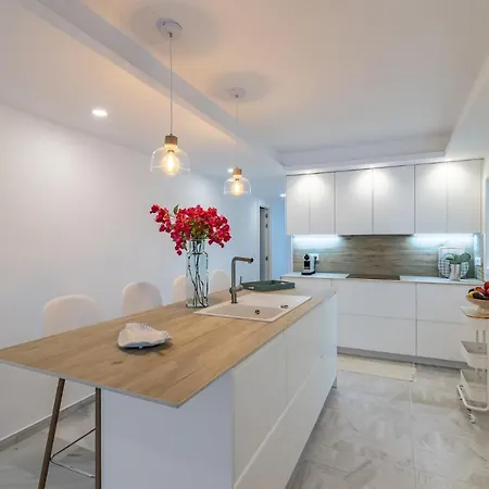 Espectacular Estepona, Primera Linea De Playa, Totalmente Reformado En 2023 Apartment Estepona
