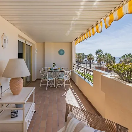 Espectacular Estepona, Primera Linea De Playa, Totalmente Reformado En 2023 Apartamento