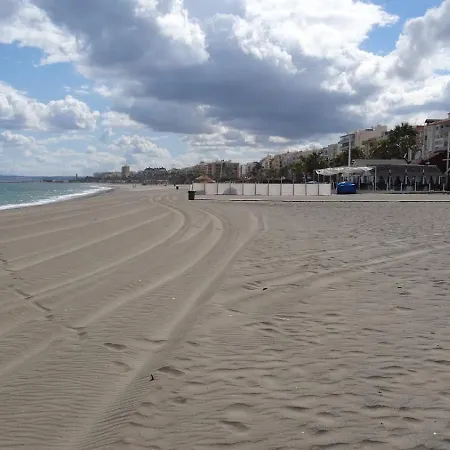 Espectacular Estepona, Primera Linea De Playa, Totalmente Reformado En 2023